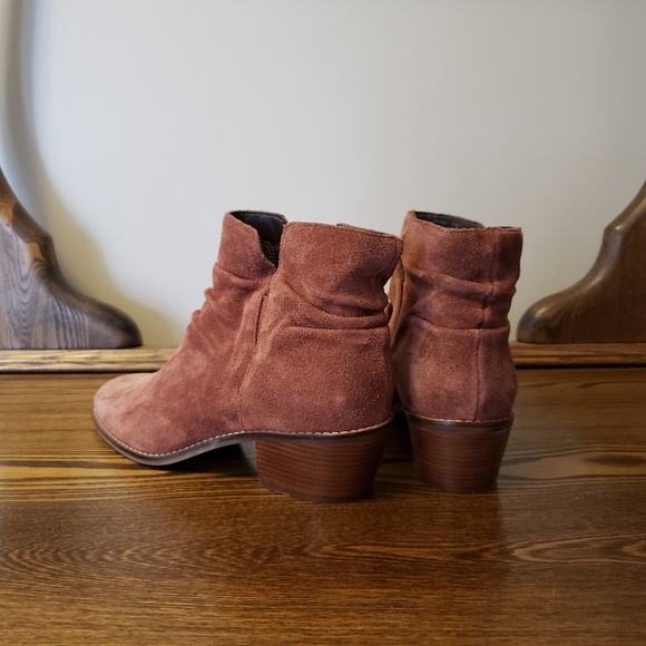 Cole Haan Alayna Cherry Mahogany Suede Ankle Boot 7.5 - Picture 3 of 5